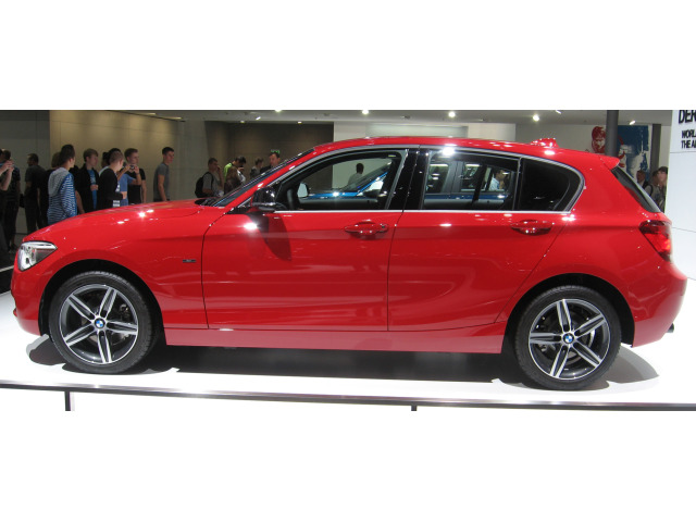 Side windows chrome trim