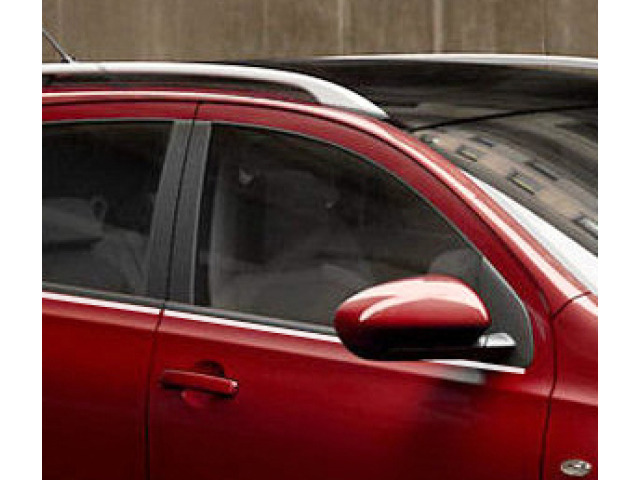 Side windows chrome trim