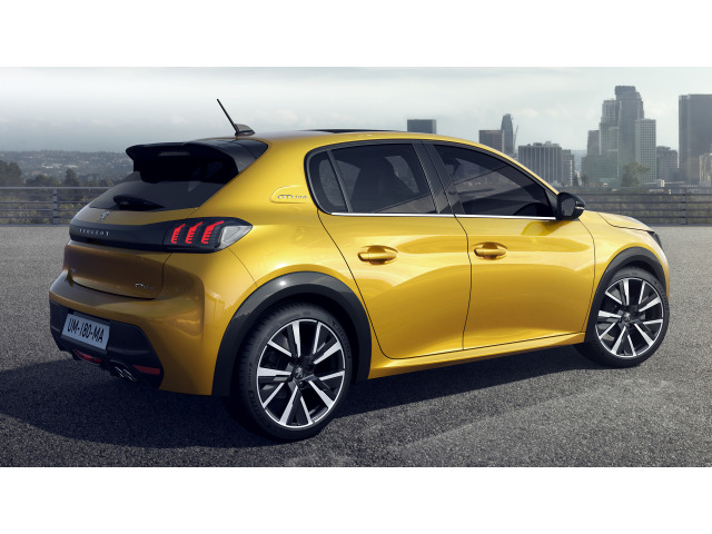 Side windows chrome trim