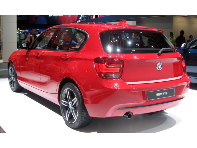 Trunk chrome trim BMW Série 1 F20 1115