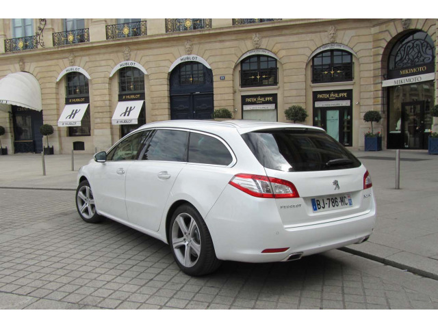 Trunk chrome trim Peugeot 508 SW