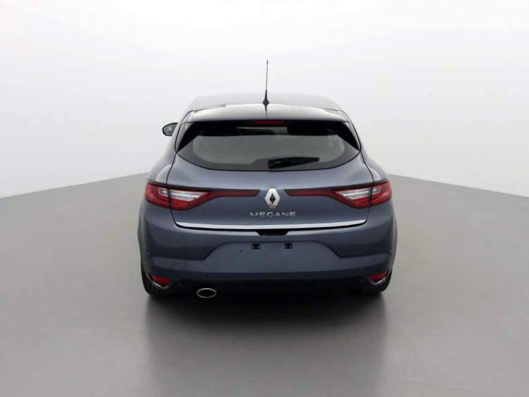Trunk chrome trim Renault M&eacute;gane IV 15-26