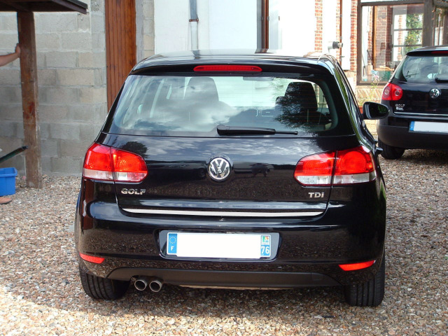 Trunk chrome trim VW Golf 6  VW Golf 6 cabriolet